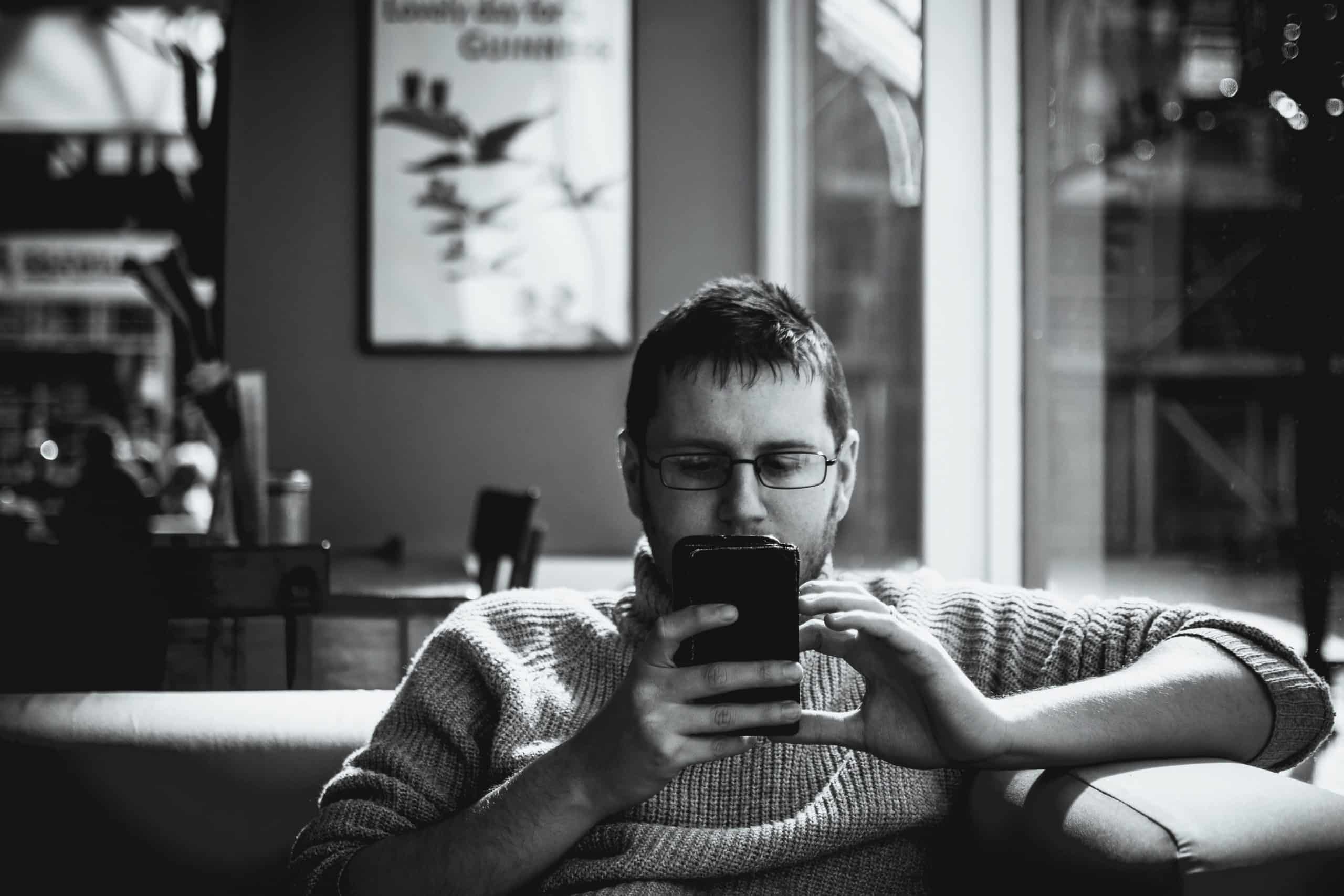 Eliminar secretos personales en telefonos de empresa 1-GlobatiKa Peritos Informaticos