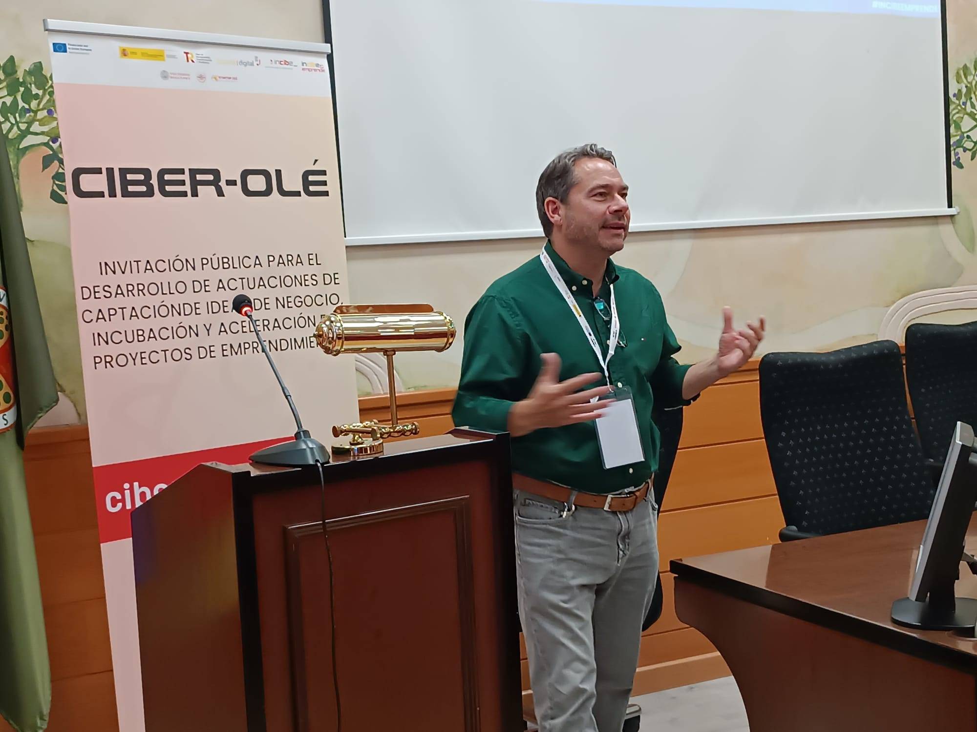 Charla: La Importancia de la Ciberseguridad en el Ecosistema Emprendedor 